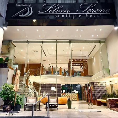 Silom Serene A Boutique Hotel Banguecoque Exterior foto